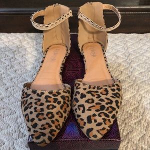 Adeline Clothing Leopard Flats